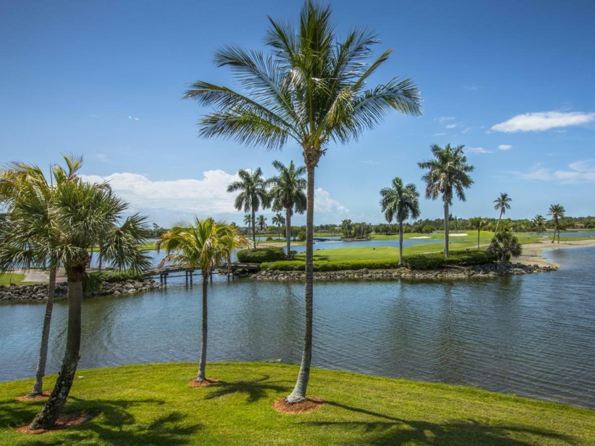 Vacation In Paradise Lely Resort Exterior photo